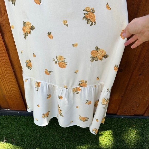 Reformation Emersyn dress - Picture 3 of 5